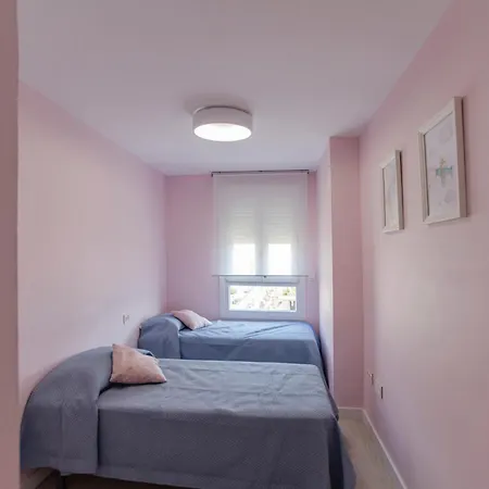 A&C Vistas Al Mar Luxury Apartment Torre Del Mar Exterior photo